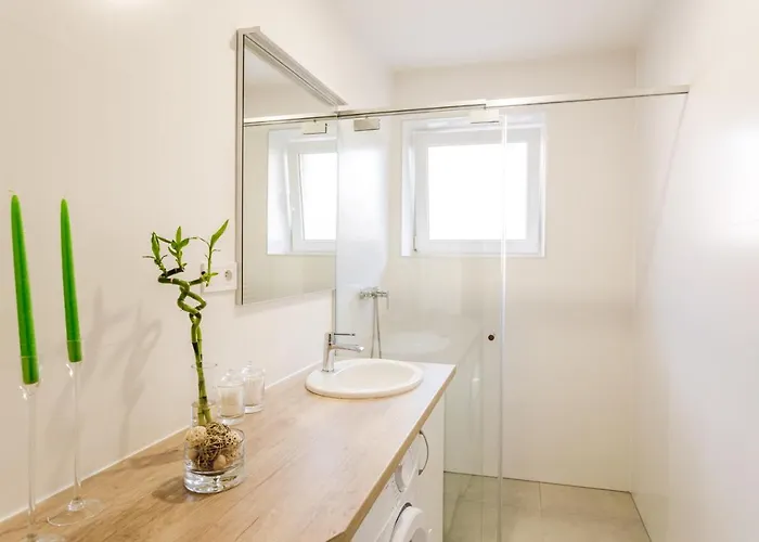 Daire Flexihome Sk - Komenskeho - Private Parking Spot - Ultra Modern And Stylish